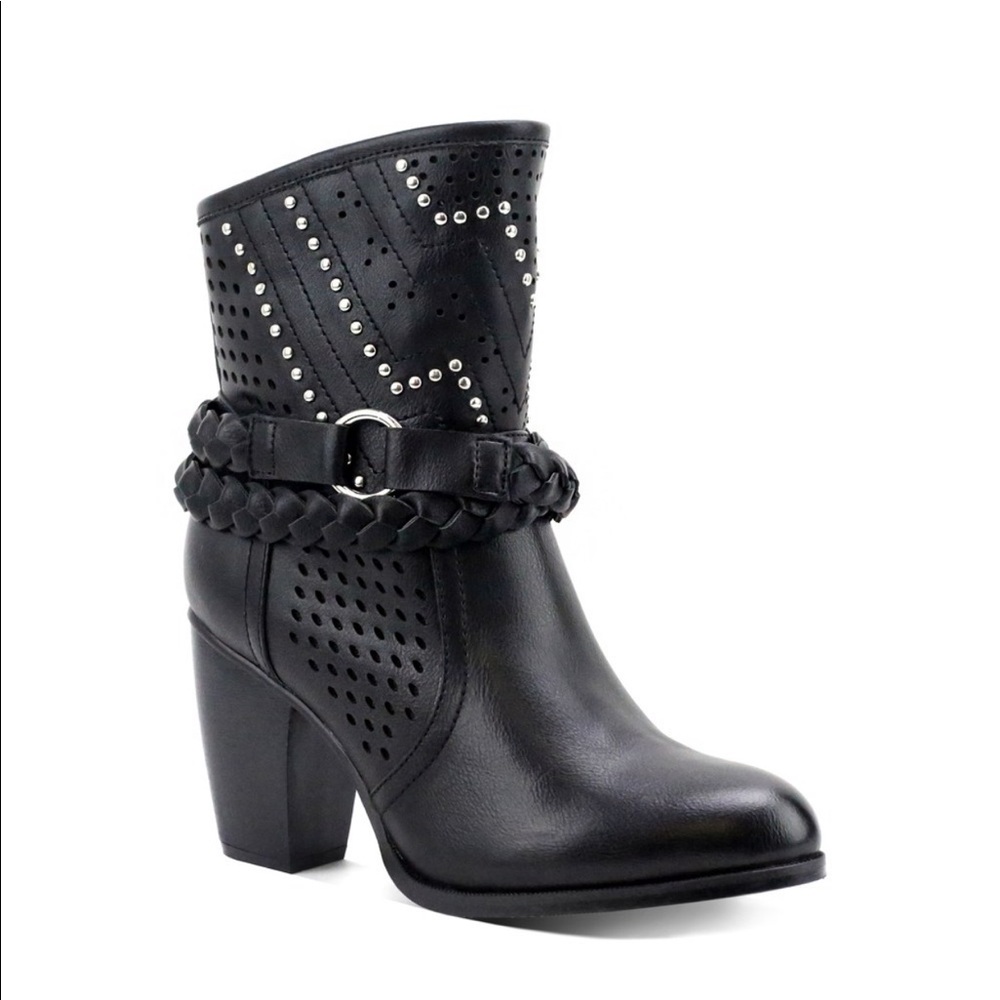 Ladies Steinway Perforated Chunky Heels Booties - Picture 7 of 7
